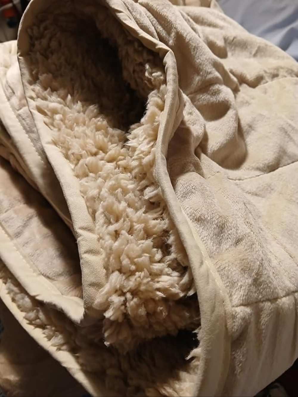 Plush Sherpa Electric Heated Blanket - Cream - Picture 4 of 13